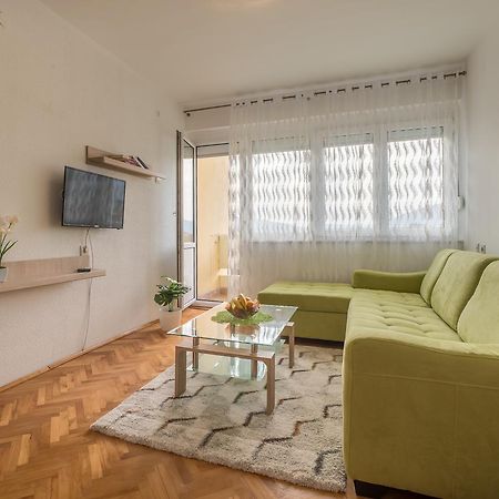 Apartman Andjela Tivat Exterior foto